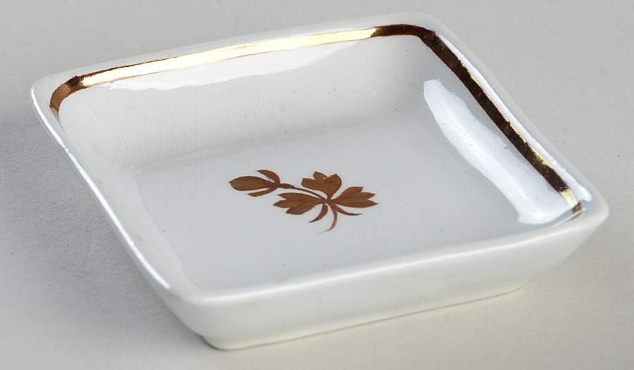 Tea Leaf (Embossed Lily Rim) Butter Pat by Anthony Shaw-1