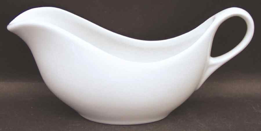 Opera Gravy Boat by Apilco-1