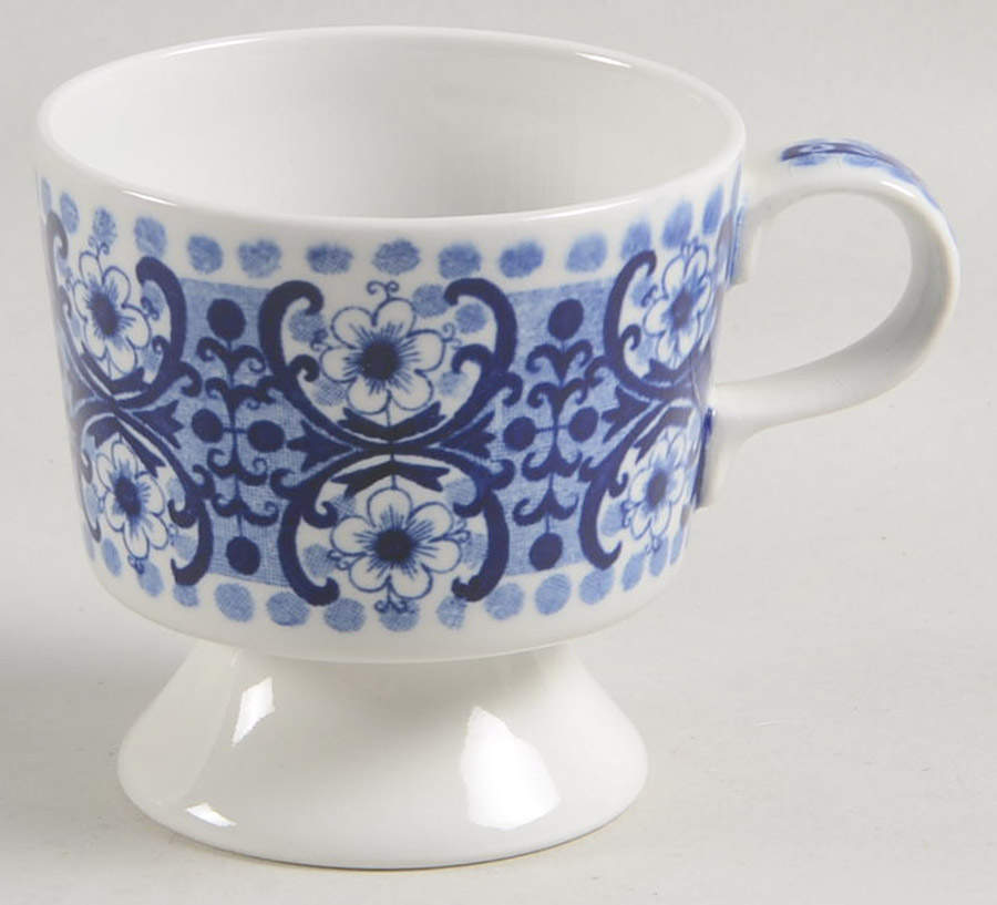 Ali Blue Footed Demitasse Cup by Arabia of Finland-1