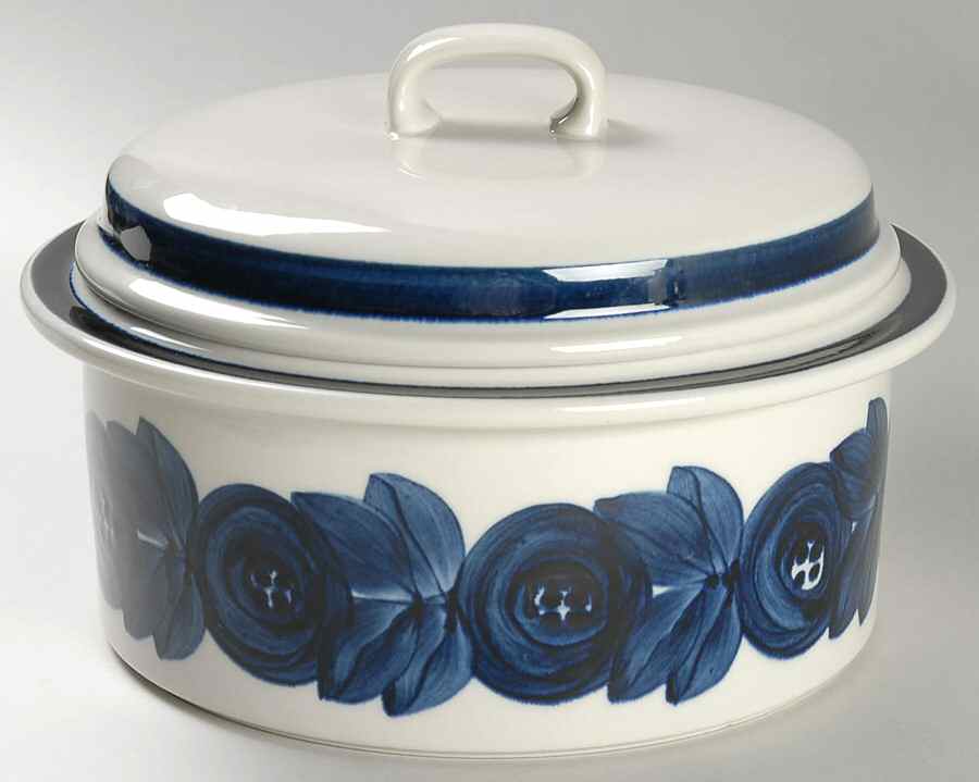 Anemone Blue 2.5 Qt Round Covered Casserole by Arabia of Finland-1