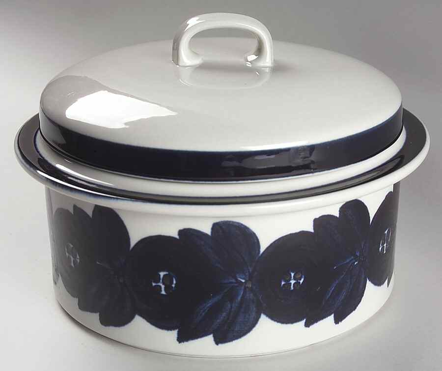 Anemone Blue 1.75 Qt Round Covered Casserole by Arabia of Finland-1
