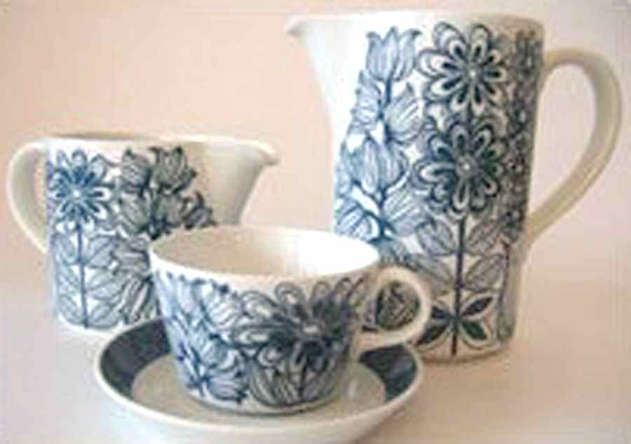 ARA7 Pitcher by Arabia of Finland-1