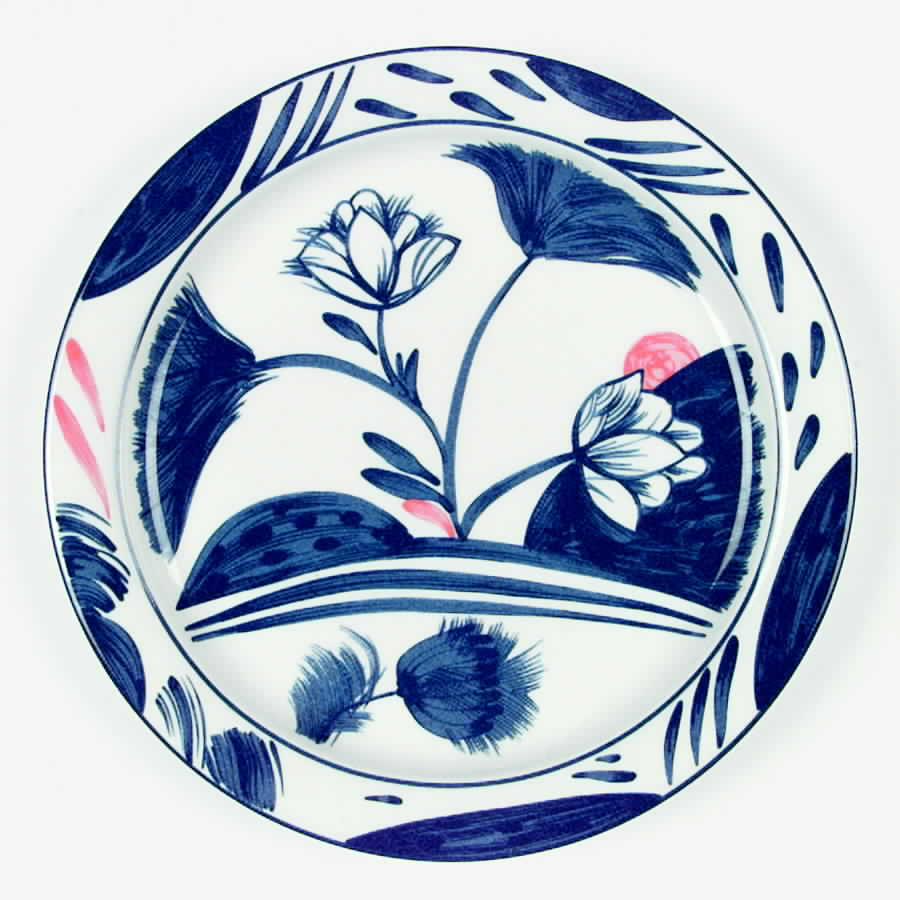 Arctica Nova Dinner Plate by Arabia of Finland-1