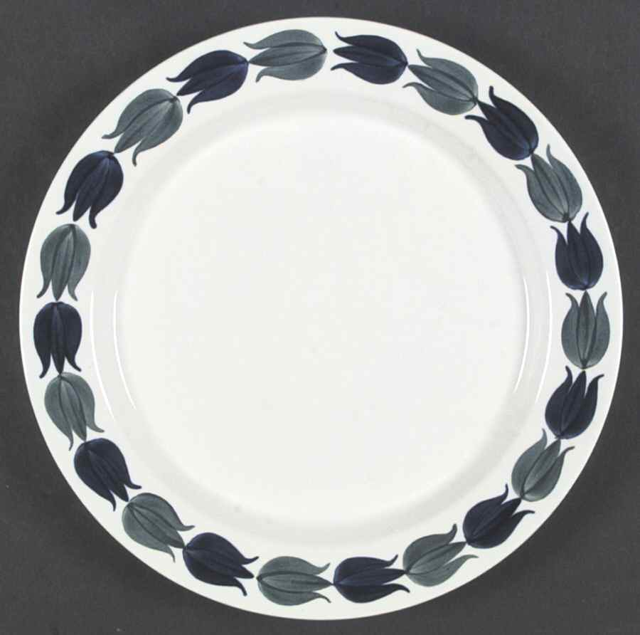 Birca Dinner Plate by Arabia of Finland-1