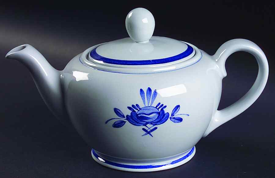 Blue Rose Teapot & Lid by Arabia of Finland-1
