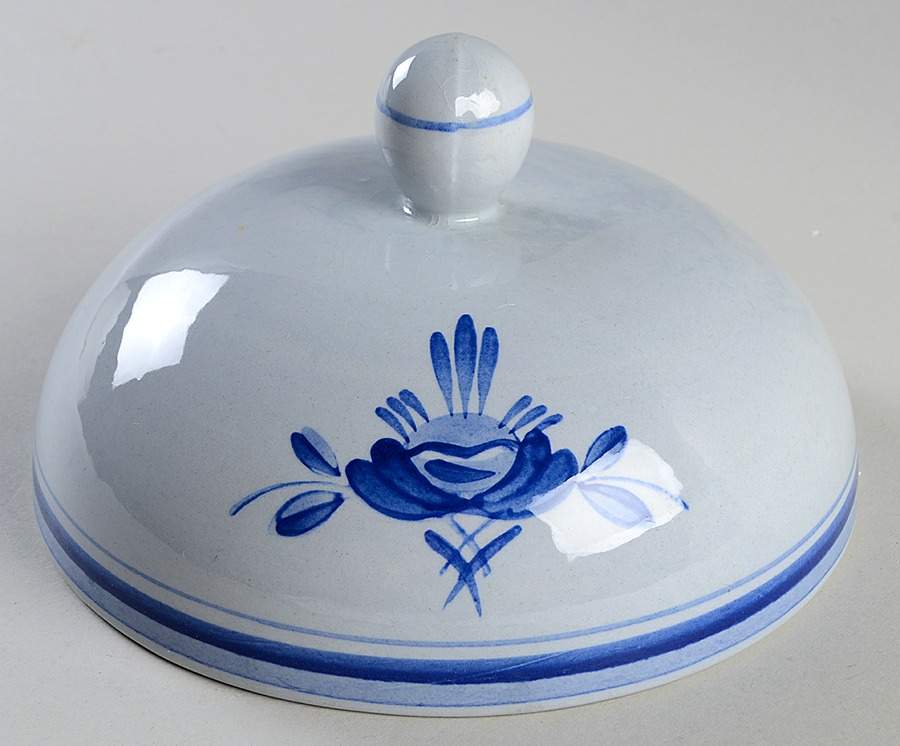 Blue Rose Toast Cover by Arabia of Finland-1