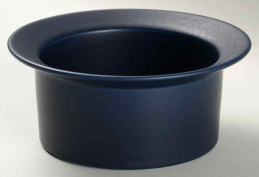 Blues 7" Round Vegetable Bowl by Arabia of Finland-1