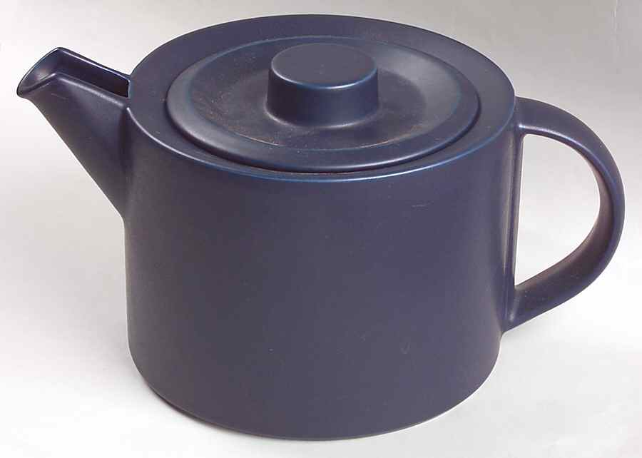 Blues Teapot & Lid by Arabia of Finland-1