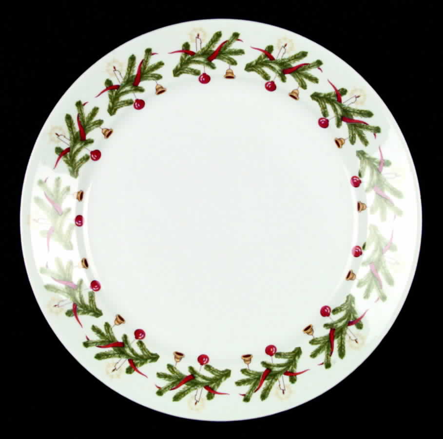 Christmas Wreath Dinner Plate by Arabia of Finland-1