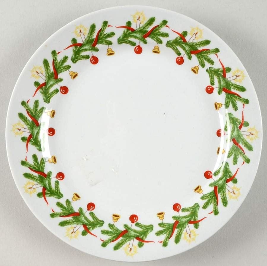 Christmas Wreath Salad Plate by Arabia of Finland-1