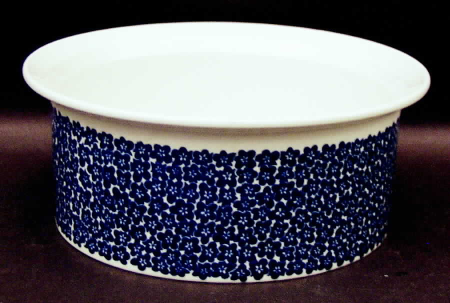 Faenza Blue 7" Round Vegetable Bowl by Arabia of Finland-1
