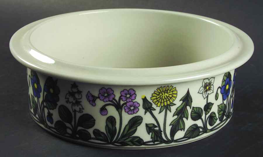 Flora 9" Round Vegetable Bowl by Arabia of Finland-1