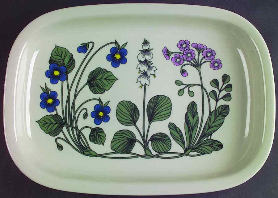Flora 13" Rectangular Serving Platter by Arabia of Finland-1