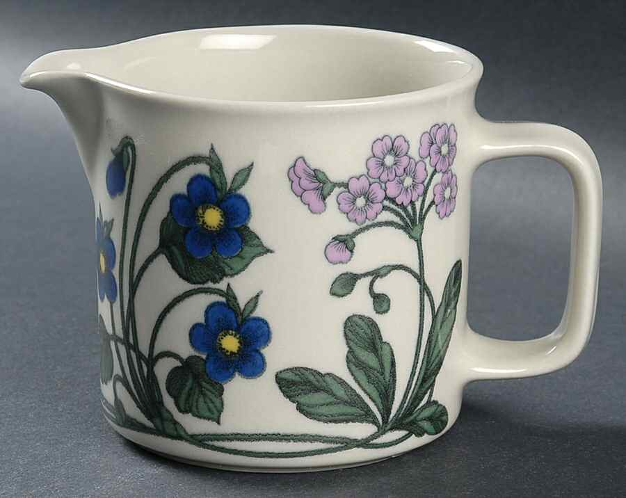 Flora 16 Oz Pitcher by Arabia of Finland-1