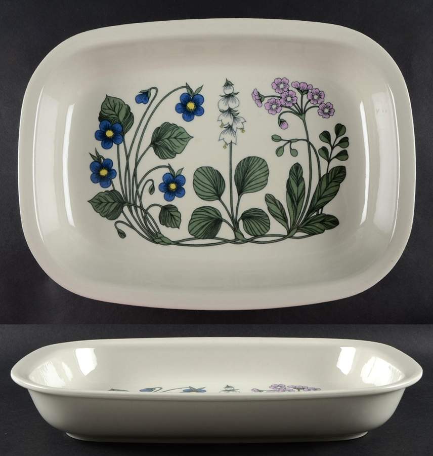 Flora 14" Rectangular Baker by Arabia of Finland-1
