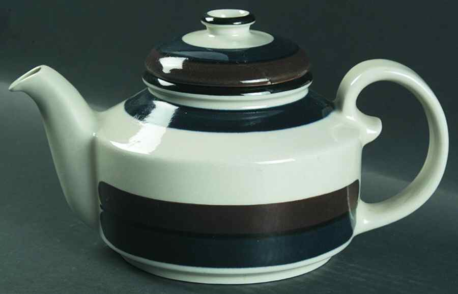Kaira Teapot & Lid by Arabia of Finland-1
