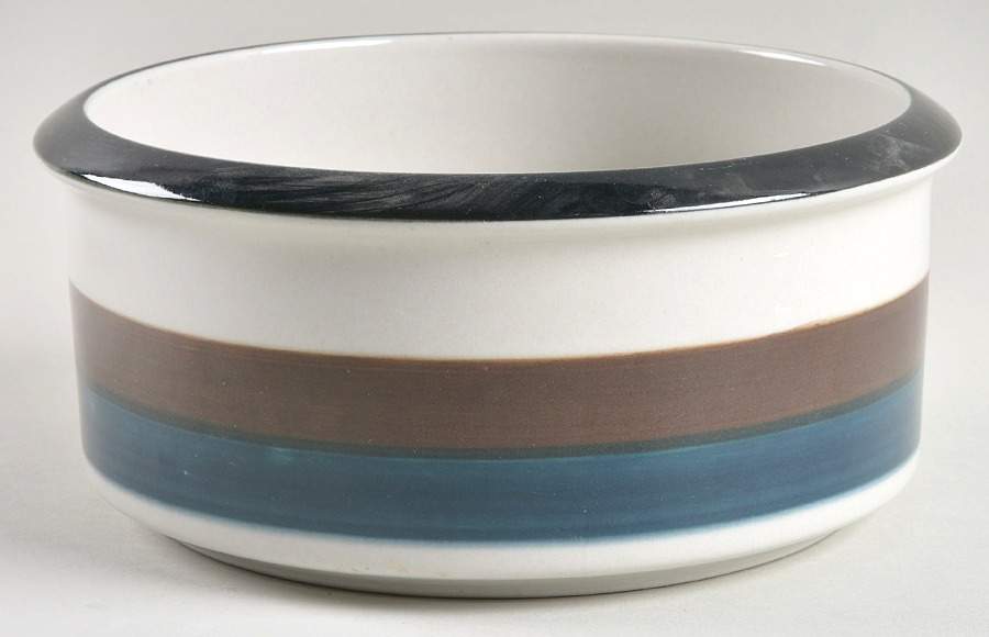 Kaira 7" Round Vegetable Bowl by Arabia of Finland-1