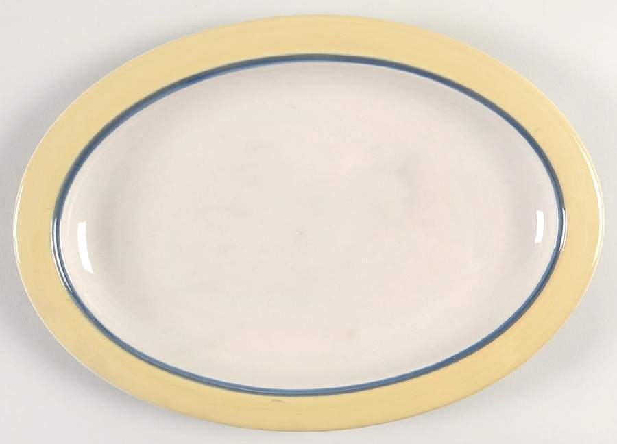 Kombi 10" Oval Serving Platter by Arabia of Finland-1