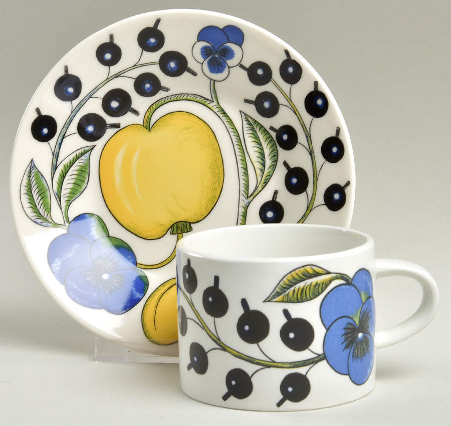 Paratiisi Flat Cup & Saucer Set by Arabia of Finland-1
