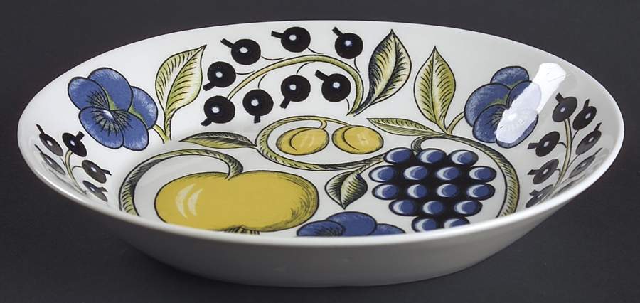 Paratiisi 8" Oval Vegetable Bowl by Arabia of Finland-1