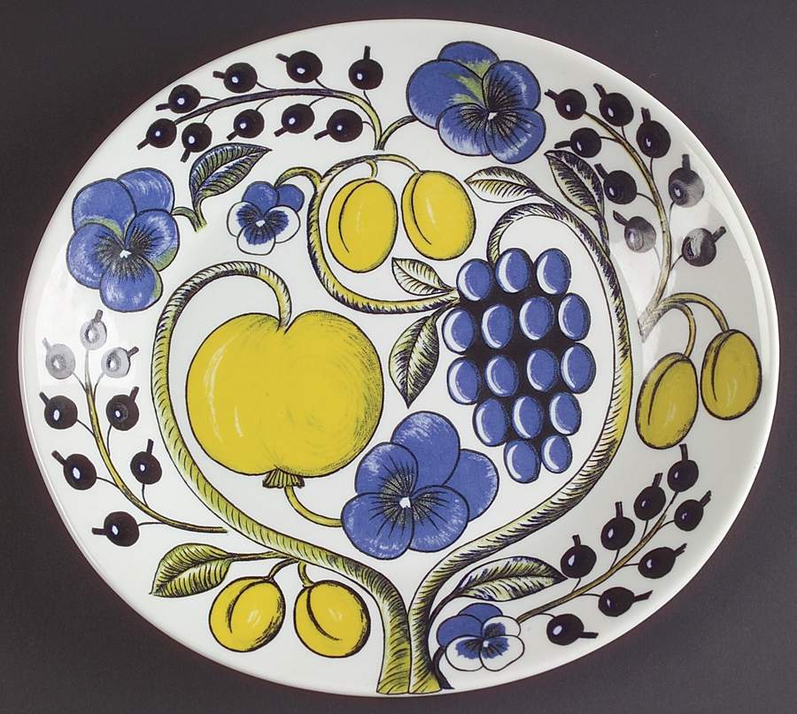 Paratiisi Oval Luncheon Plate by Arabia of Finland-1