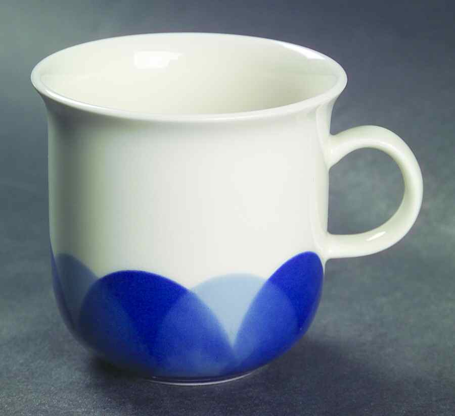Pudas Arctica Flat Demitasse Cup by Arabia of Finland-1