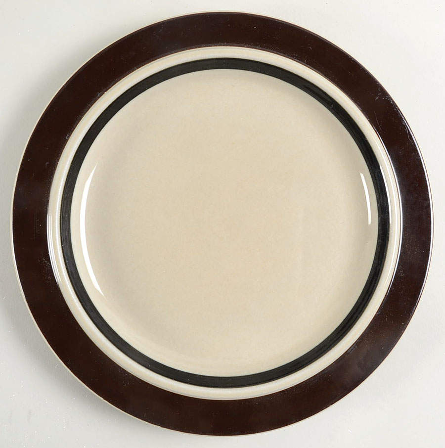 Ruija Troubadour Dinner Plate by Arabia of Finland-1