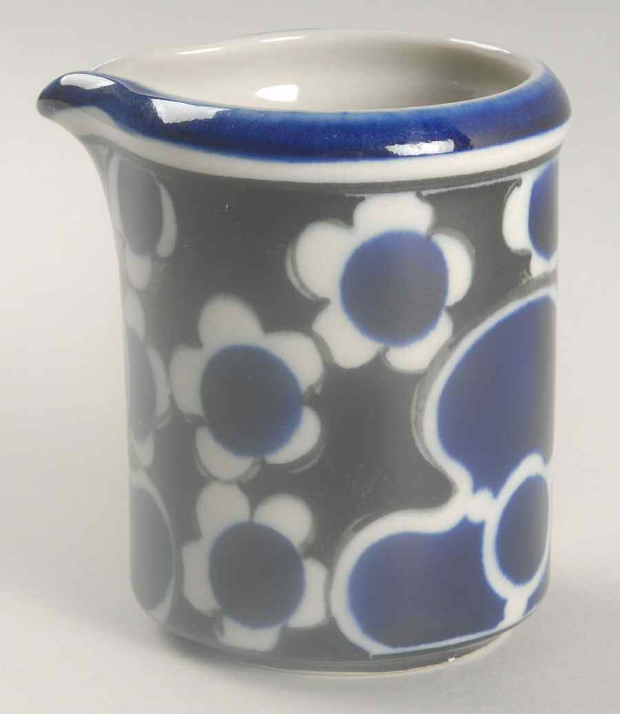 Saara Creamer by Arabia of Finland-1