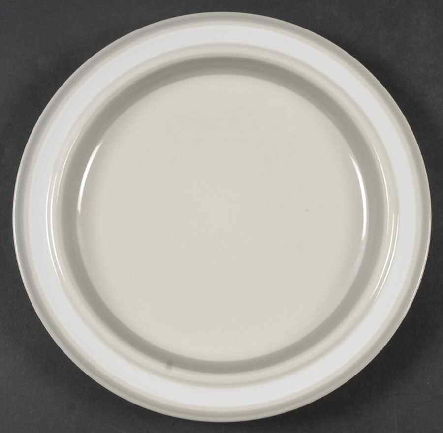 Salla Luncheon Plate by Arabia of Finland-1