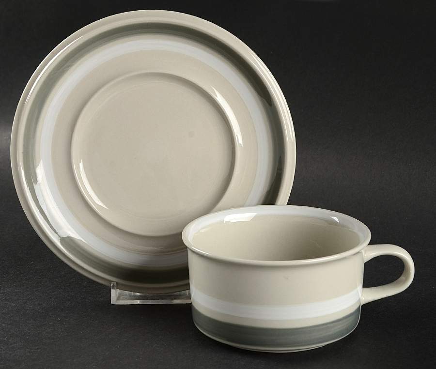 Salla Flat Cup & Saucer Set by Arabia of Finland-1