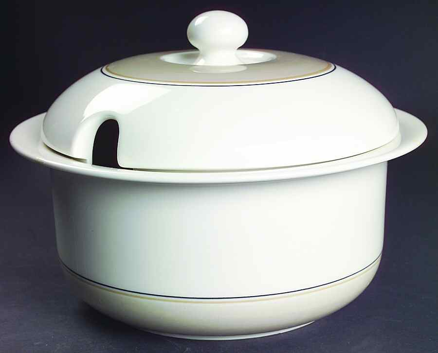 Seita Arctica Tureen &  Lid by Arabia of Finland-1