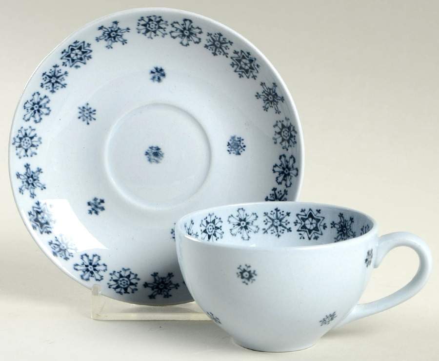Snowflake Flat Demitasse Cup & Saucer Set by Arabia of Finland-1