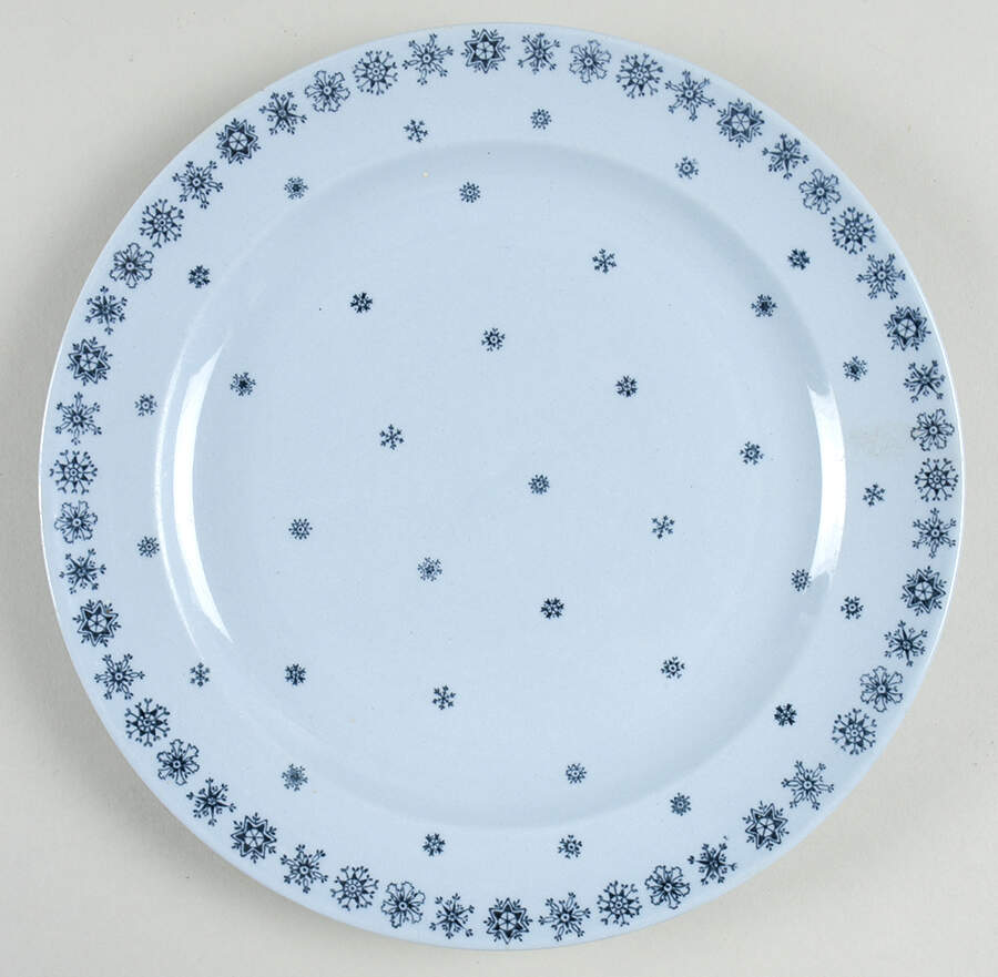 Snowflake Luncheon Plate by Arabia of Finland-1