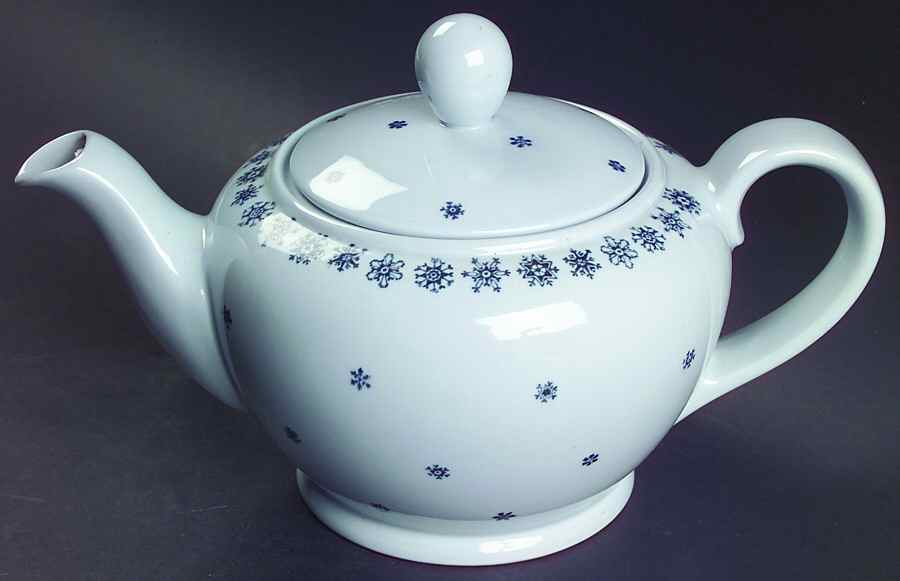 Snowflake Teapot & Lid by Arabia of Finland-1