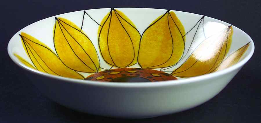 Sun Rose Coupe Soup Bowl by Arabia of Finland-1