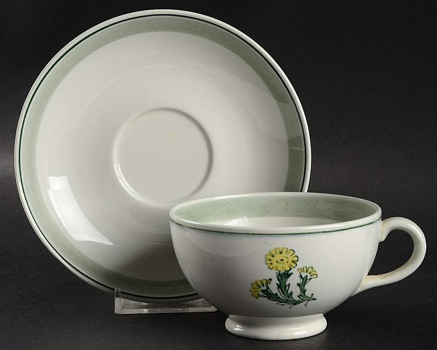 Suvi Footed Cup & Saucer Set by Arabia of Finland-1