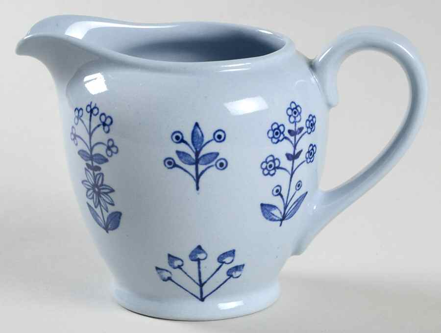 Finland Arabia Arctica Creamer - 0.30 Liter Porcelain Cream Pitcher, White