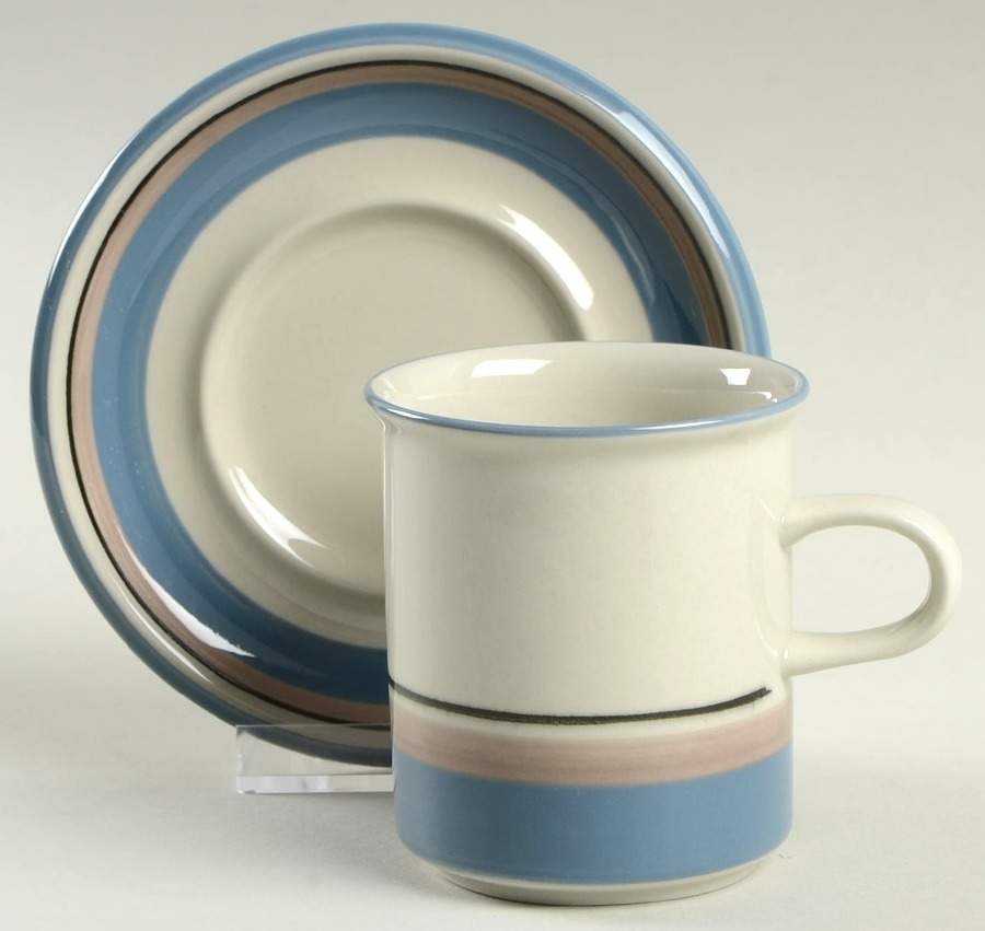 Uhtua Flat Cup & Saucer Set by Arabia of Finland-1