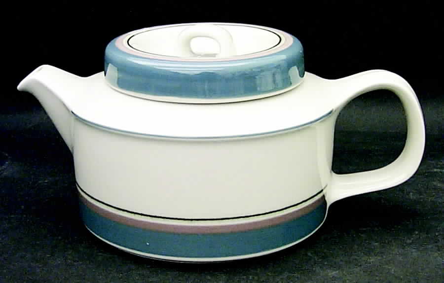 Uhtua Teapot & Lid by Arabia of Finland-1