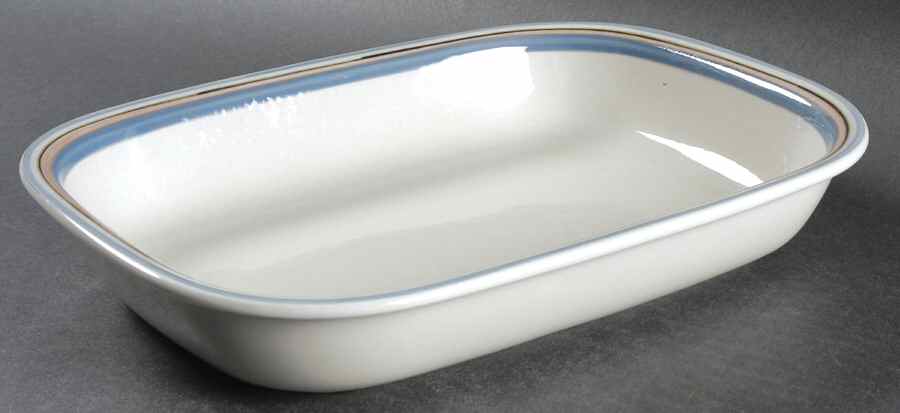 Uhtua 12" Rectangular Baker by Arabia of Finland-1