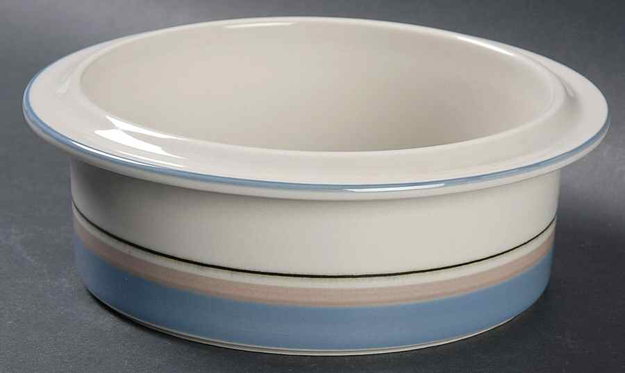 Uhtua 7" Round Vegetable Bowl by Arabia of Finland-1