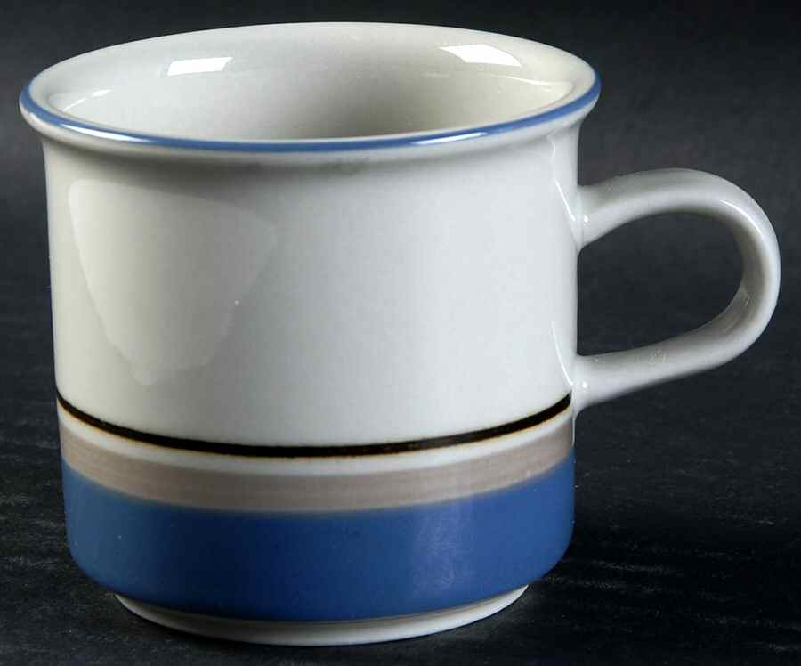 Uhtua Flat Continental Cup by Arabia of Finland-1