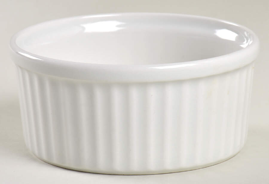 Uunikokki Off White 4" Souffle by Arabia of Finland-1