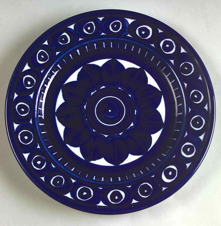 Valencia Salad Plate by Arabia of Finland-1