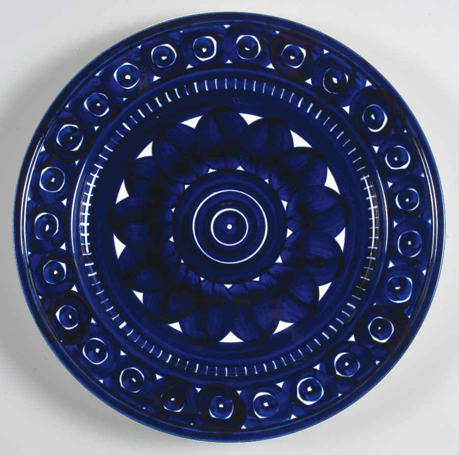 Valencia Deep Round Platter by Arabia of Finland-1