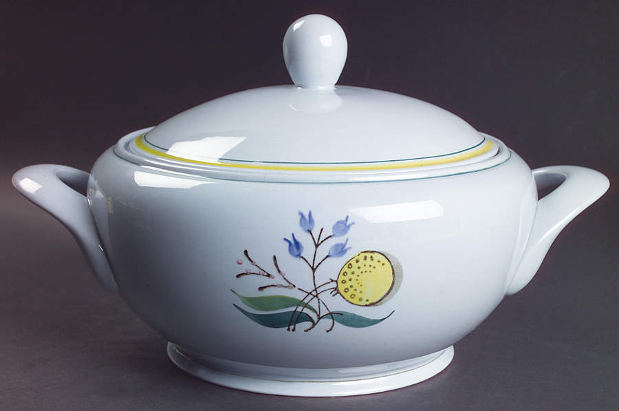 Windflower Tureen &  Lid by Arabia of Finland-1
