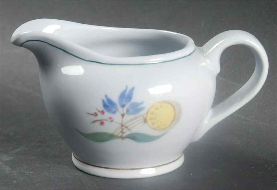 Windflower Mini Creamer by Arabia of Finland-1