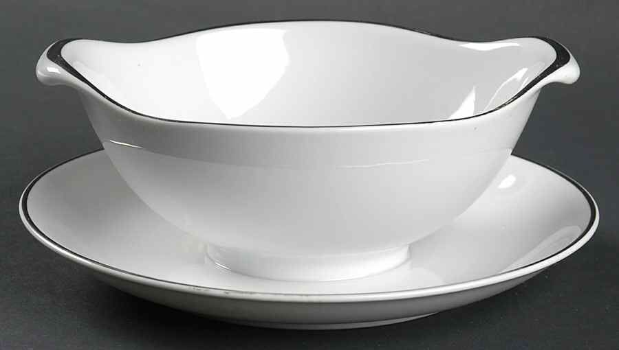 Candleglo Gravy Boat with Attached Underplate by Arcadian-Prestige-1