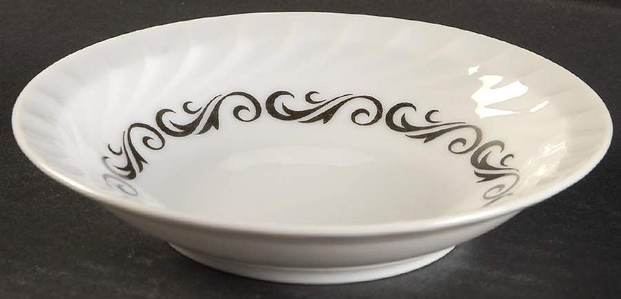 Silver Wreath Rim Fruit/Dessert (Sauce) Bowl by Arcadian-Prestige-1