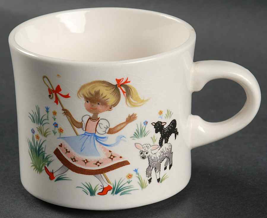 ARK2 Child's Mug by Arklow-1